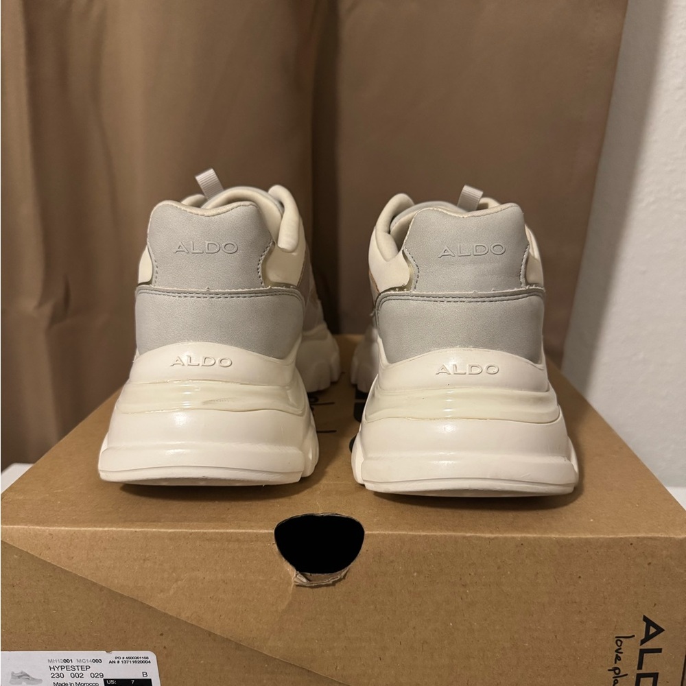 Aldo Cream and Gold Sneakers - Picture 3 of 7